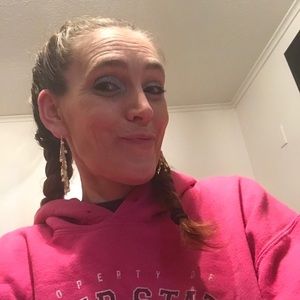 Meet your Posher, Tonya